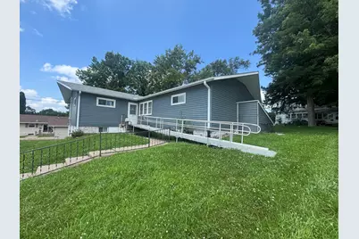 1217 S College Avenue, Aledo, IL 61231 - Photo 1