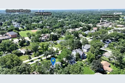 325 E Hawthorne Boulevard, Wheaton, IL 60187 - Photo 3
