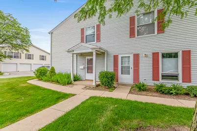 883 Wellington Avenue #61, Elk Grove Village, IL 60007 - Photo 3