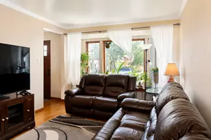 4158 W 59th St, Chicago, IL 60629 - Photo 3