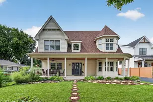 4344 Elm St, Downers Grove, IL 60515 - Photo 1