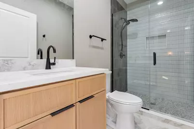 6410 S Vernon Avenue #1, Chicago, IL 60637 - Photo 17