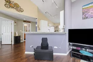 1719 Autumn Ave, Schaumburg, IL 60193 - Photo 13