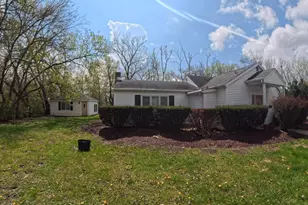 805 E Palatine Rd, Palatine, IL 60074 - Photo 9