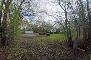 805 E Palatine Rd, Palatine, IL 60074 - Photo 5