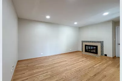 416 Swallow Lane, Deerfield, IL 60015 - Photo 3