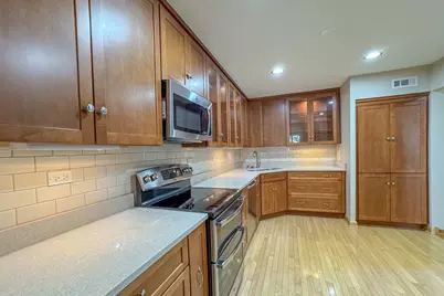 416 Swallow Lane, Deerfield, IL 60015 - Photo 9