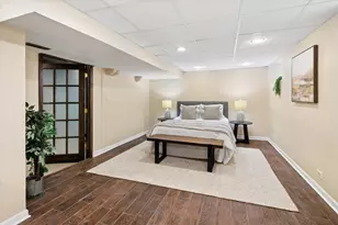 5940 N Knox Ave, Chicago, IL 60646 - Photo 21