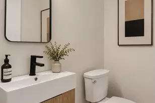 4721 S Ingleside Ave, Chicago, IL 60615 - Photo 11