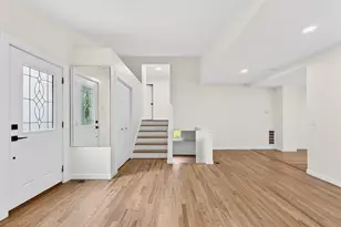 33 Valewood Rd, West Chicago, IL 60185 - Photo 5