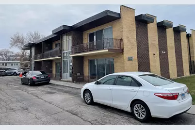 9517 Mansfield Avenue #1, Oak Lawn, IL 60453 - Photo 1
