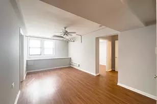 5748 N Winthrop Ave, Chicago, IL 60660 - Photo 11