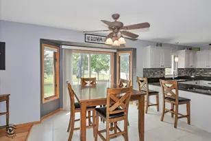 19524 Southfield Ln, Tinley Park, IL 60487 - Photo 7