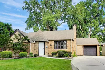 427 S Western Avenue, Park Ridge, IL 60068 - Photo 1