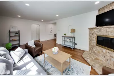 427 S Western Avenue, Park Ridge, IL 60068 - Photo 3