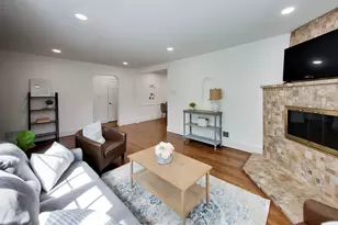 427 S Western Ave, Park Ridge, IL 60068 - Photo 3
