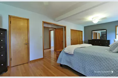 3304 W 3rd Avenue, McHenry, IL 60050 - Photo 11