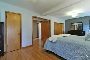 3304 W 3rd Ave, McHenry, IL 60050 - Photo 11