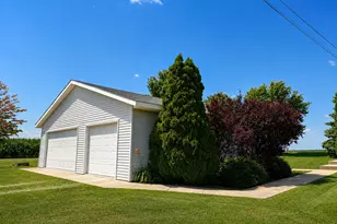 15251 W Coffman Rd, Forreston, IL 61030 - Photo 17