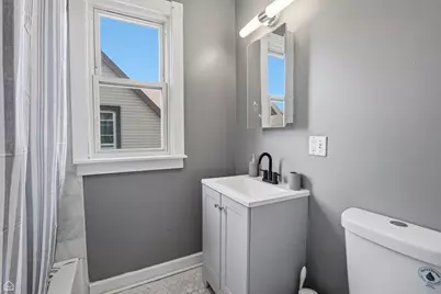 4440 N Kasson Avenue, Chicago, IL 60630 - Photo 15