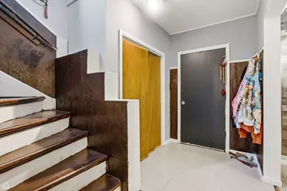 4440 N Kasson Avenue, Chicago, IL 60630 - Photo 3
