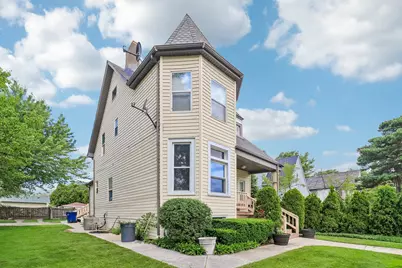 2134 Grove Avenue, North Chicago, IL 60064 - Photo 3
