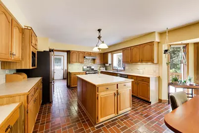 21766 W Hidden Valley Drive, Kildeer, IL 60047 - Photo 13