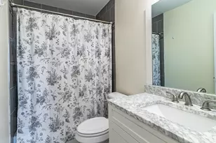 1475 Rebecca Dr, Hoffman Estates, IL 60194 - Photo 13