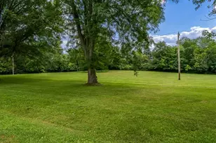 530 Kelly Rd, Caledonia, IL 61011 - Photo 39