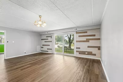 5834 W 77th Street #102, Burbank, IL 60459 - Photo 5