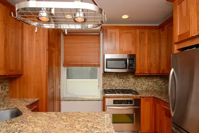 3614 N Bosworth Avenue #1F, Chicago, IL 60613 - Photo 3