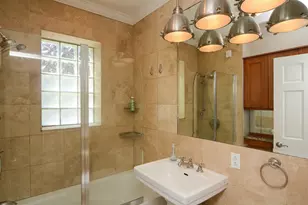 3614 N Bosworth Ave, Chicago, IL 60613 - Photo 21