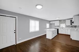 8317 S Aberdeen St, Chicago, IL 60620 - Photo 3