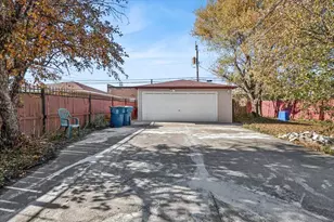 12538 S Justine St, Calumet Park, IL 60827 - Photo 23