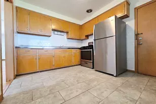 1431 Balmoral Ave, Westchester, IL 60154 - Photo 5
