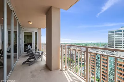 807 Davis Street #1501, Evanston, IL 60201 - Photo 9