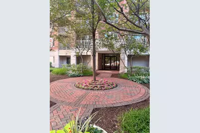 4811 N Olcott Avenue #314, Harwood Heights, IL 60706 - Photo 3