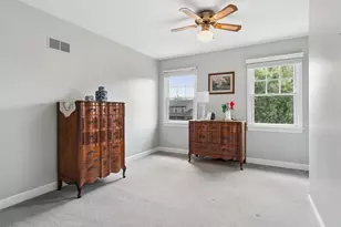 1137 Hyde Park Ln, Naperville, IL 60565 - Photo 21
