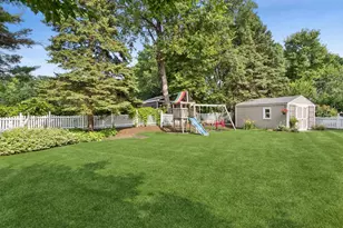 1137 Hyde Park Ln, Naperville, IL 60565 - Photo 27
