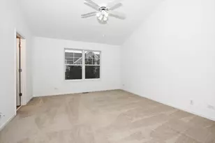 1245 Tuscany Dr, Streamwood, IL 60107 - Photo 15