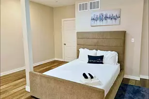 610 N May St, Chicago, IL 60642 - Photo 19