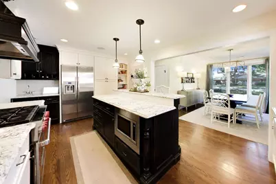 833 E Rockland Road, Libertyville, IL 60048 - Photo 11
