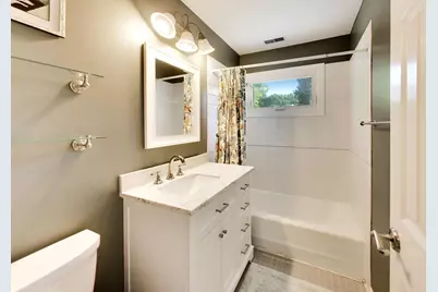 833 E Rockland Road, Libertyville, IL 60048 - Photo 25