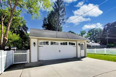 833 E Rockland Road, Libertyville, IL 60048 - Photo 29