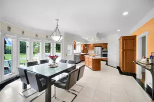 8 Lakeside Dr, South Barrington, IL 60010 - Photo 15