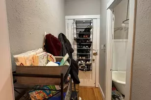 713 W Barry Ave, Chicago, IL 60657 - Photo 5