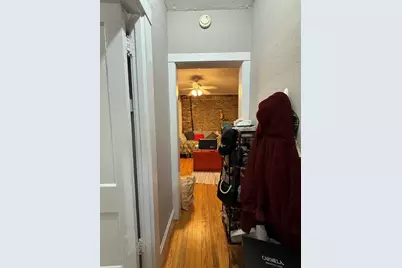 713 W Barry Avenue #S2, Chicago, IL 60657 - Photo 3