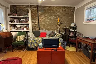 713 W Barry Ave, Chicago, IL 60657 - Photo 7