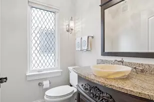 704 S Lincoln St, Hinsdale, IL 60521 - Photo 9