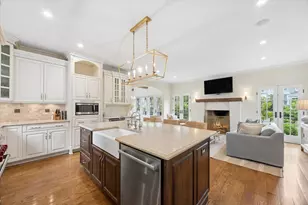 704 S Lincoln St, Hinsdale, IL 60521 - Photo 13
